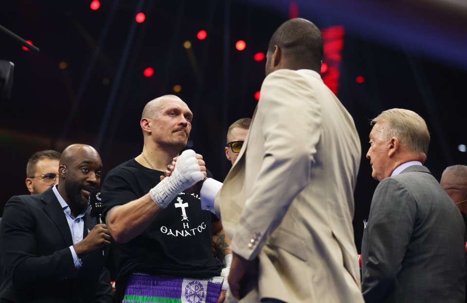 Dubois called fort a fight with Usyk during his post-fight interview