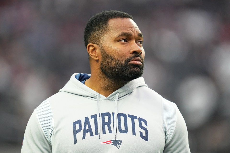 Mayo had big shoes to fill, following in the footsteps of Bill Belichick