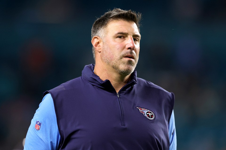 Mike Vrabel was head coach of the Tennessee Titans for six seasons and could replace Mayo